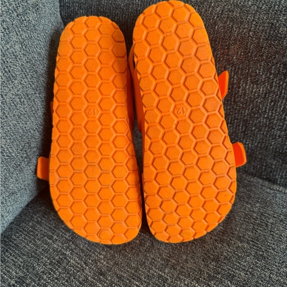 Orange Sandals with Adjustable Strap and Slip-Resistant Sole/girls size 12 - Picture 5 of 11